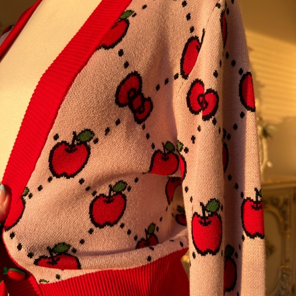 HELLO KITTY X SMAK PARLOUR PINK & RED APPLE CARDIGAN size small - Picture 12 of 13